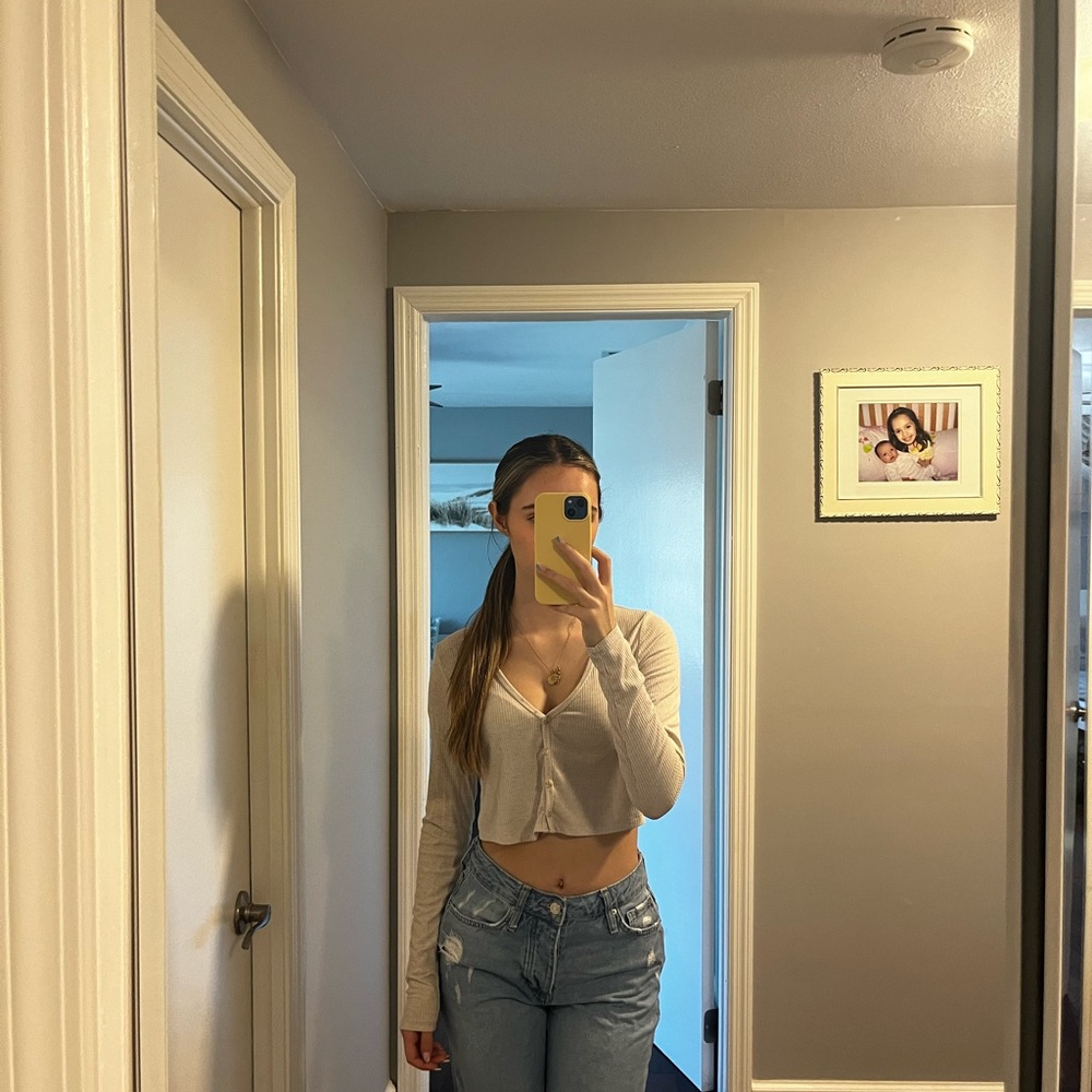 Off-White Long Sleeve Cropped Shirt